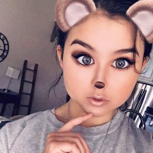 Meet your Posher, Taylor